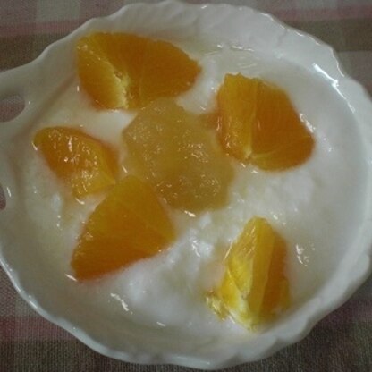 オレンジで作りました。主人が美味しそうに食べていましたよ~~~リンゴジャム大活躍です。(*^_^*)